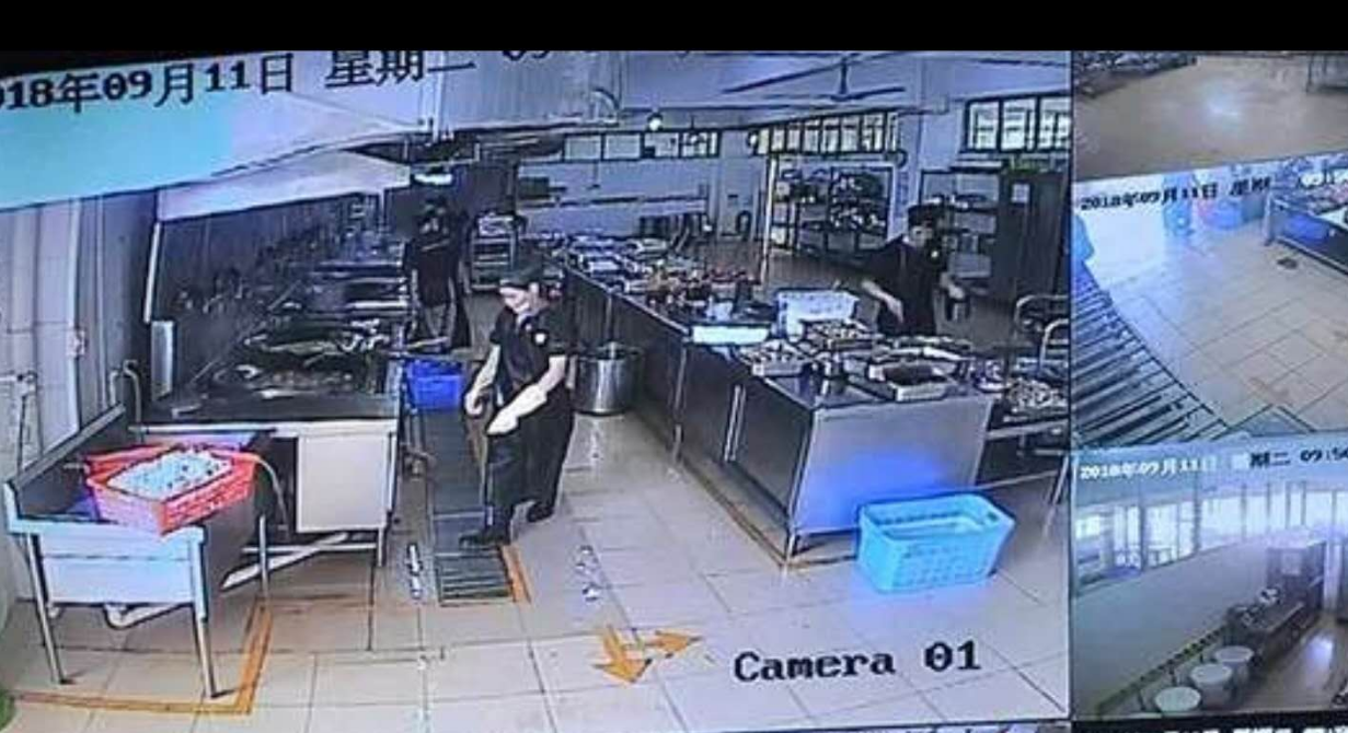 顺德区实验中学是该区学校食堂“社会共治”试点学校。 顺德区实验中学是该区学校食堂“社会共治”试点学校。