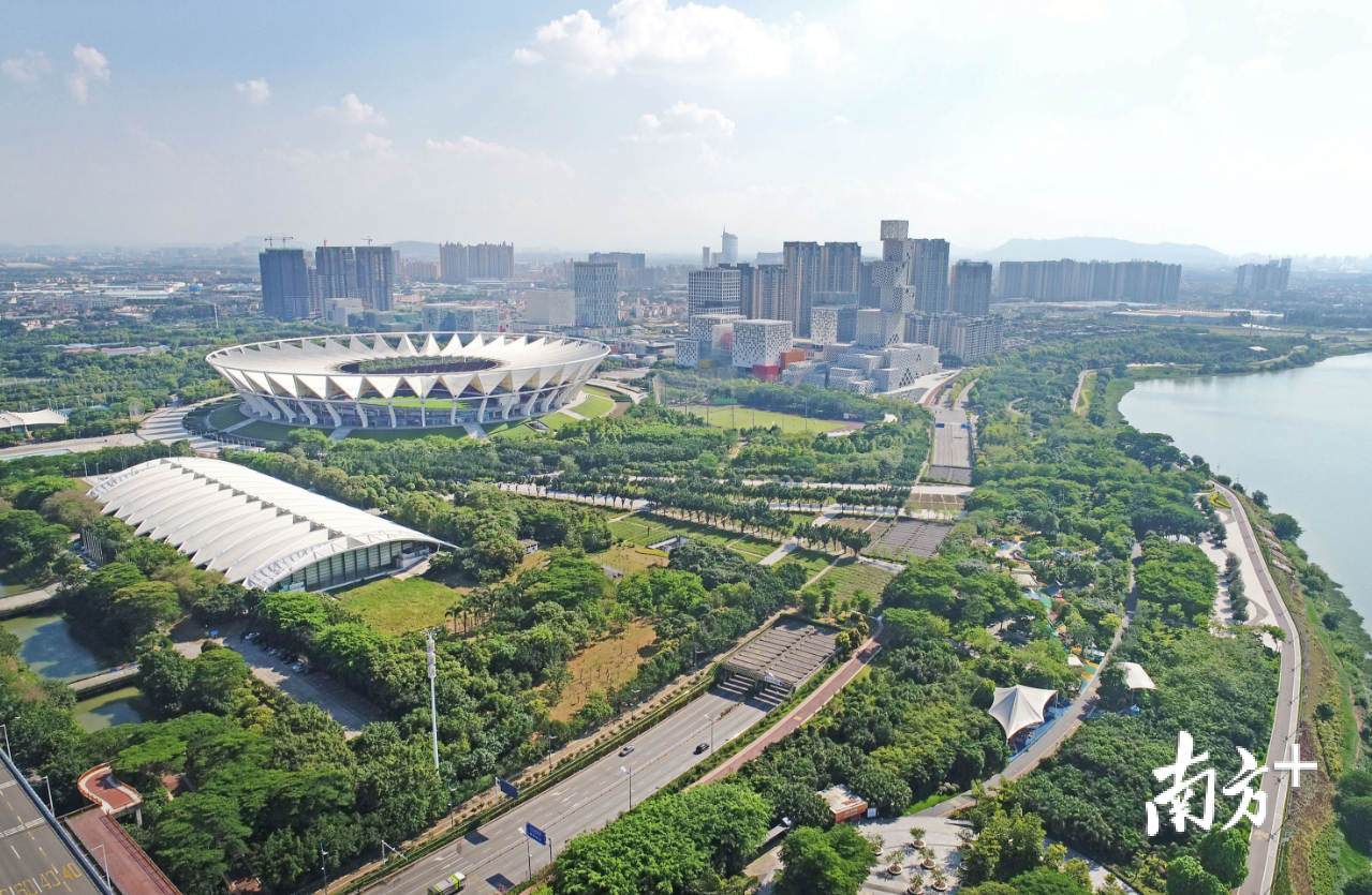 佛山新城实景图。南方日报记者戴嘉信摄 佛山新城实景图。南方日报记者戴嘉信摄