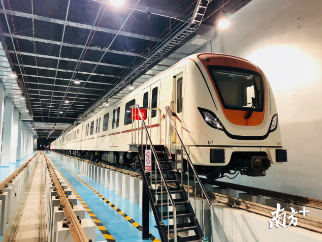 广州地铁首个地下停车场实现"三权"移交_南方plus_南方