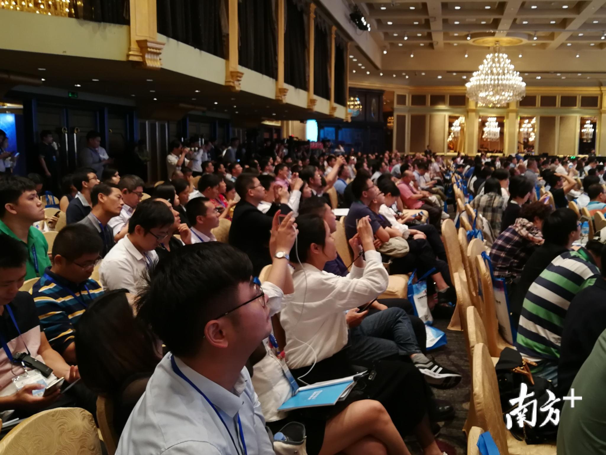 《评估报告》引起现场多方关注