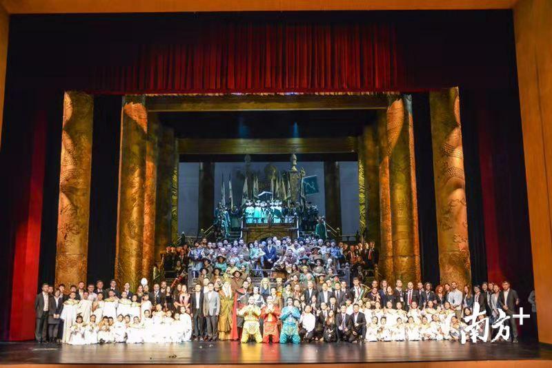 佛山大剧院首演歌剧《图兰朵》的演出圆满成功。佛山大剧院供图