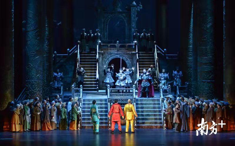 《图兰朵》演出现场。佛山大剧院供图