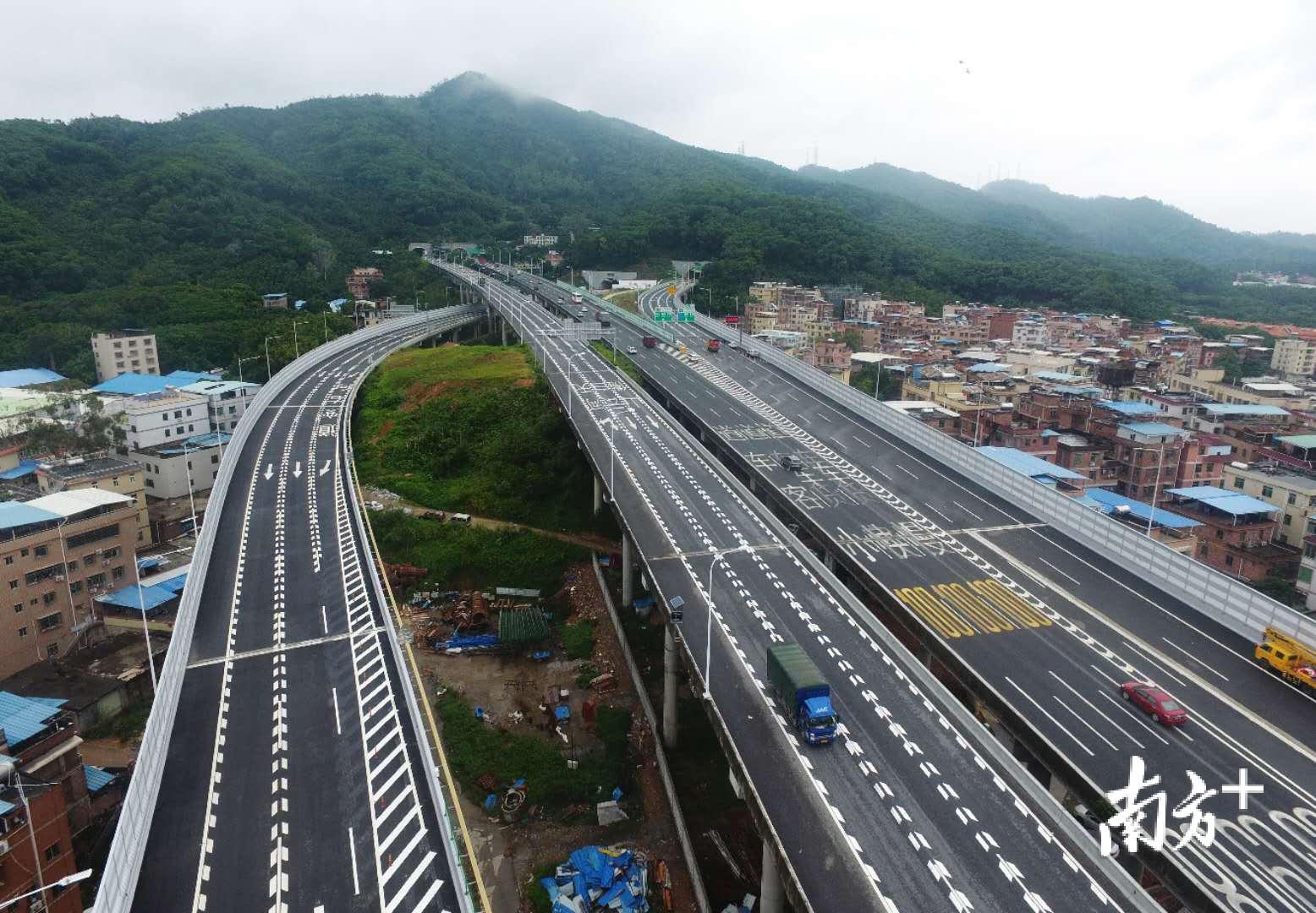 今日,鳳凰山隧道項目開通試運營!廣州東進再增一條便捷通道