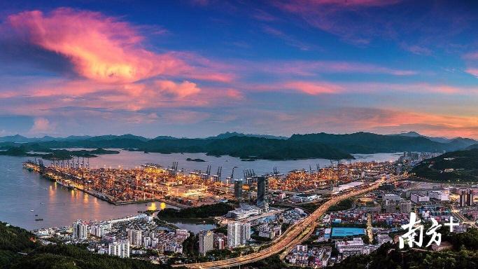  重大项目加速跑！盐田上半年实现地区生产总值324.25亿元