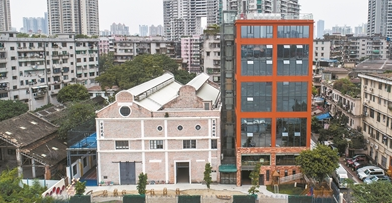 百年诚志堂货仓如今已成为珠江边极具特色的幼儿园。