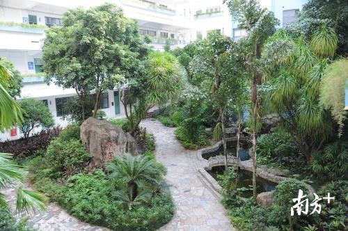 璞园,强调君子、笃行 璞园,强调君子、笃行