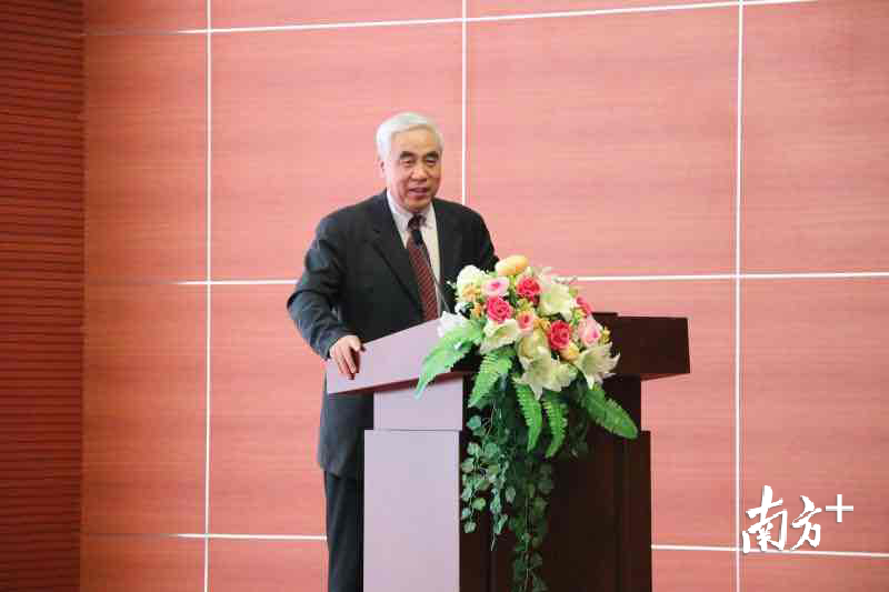 中国癌症基金会理事长赵平 中国癌症基金会理事长赵平