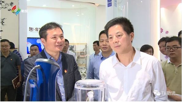 彭聪恩率队赴勒流开展暖冬行动强调全力支持企业发展帮助解决实际困难