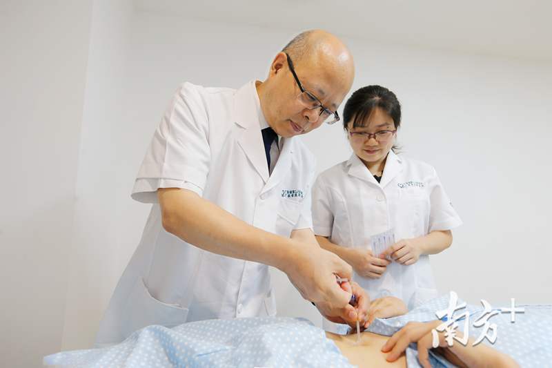 10年难以入睡中医说治失眠要调脾胃