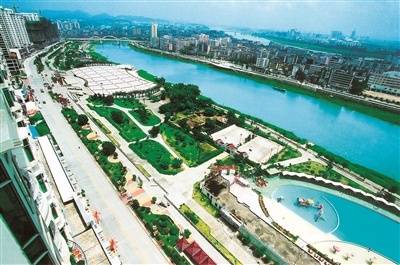 下埔滨江公园建成后，成为市民休闲赏景好去处。 