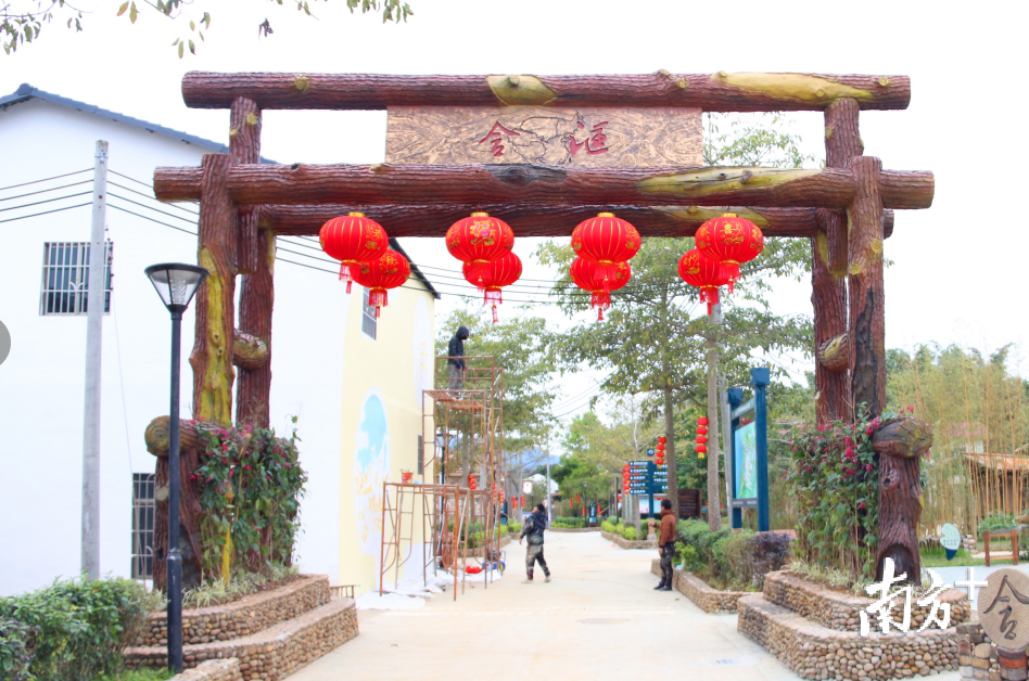 鱼咀村的古城旅游项目已初具雏形。