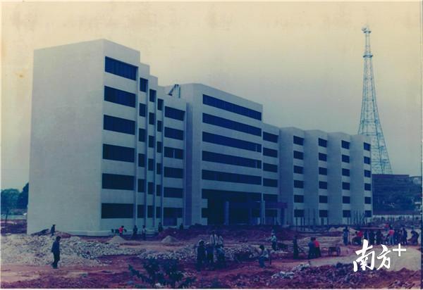 建设中的博罗县政府大楼。 建设中的博罗县政府大楼。