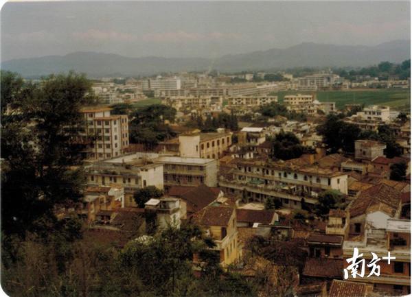 葫芦岭下(老)。 葫芦岭下(老)。