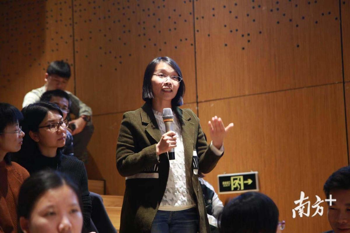 活动最后，现场的观众向嘉宾提问