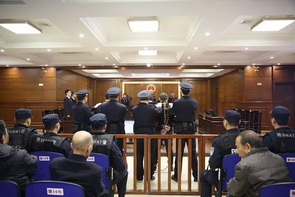 逃犯克星张学友再出手又一逃犯江门演唱会落网一周扫案