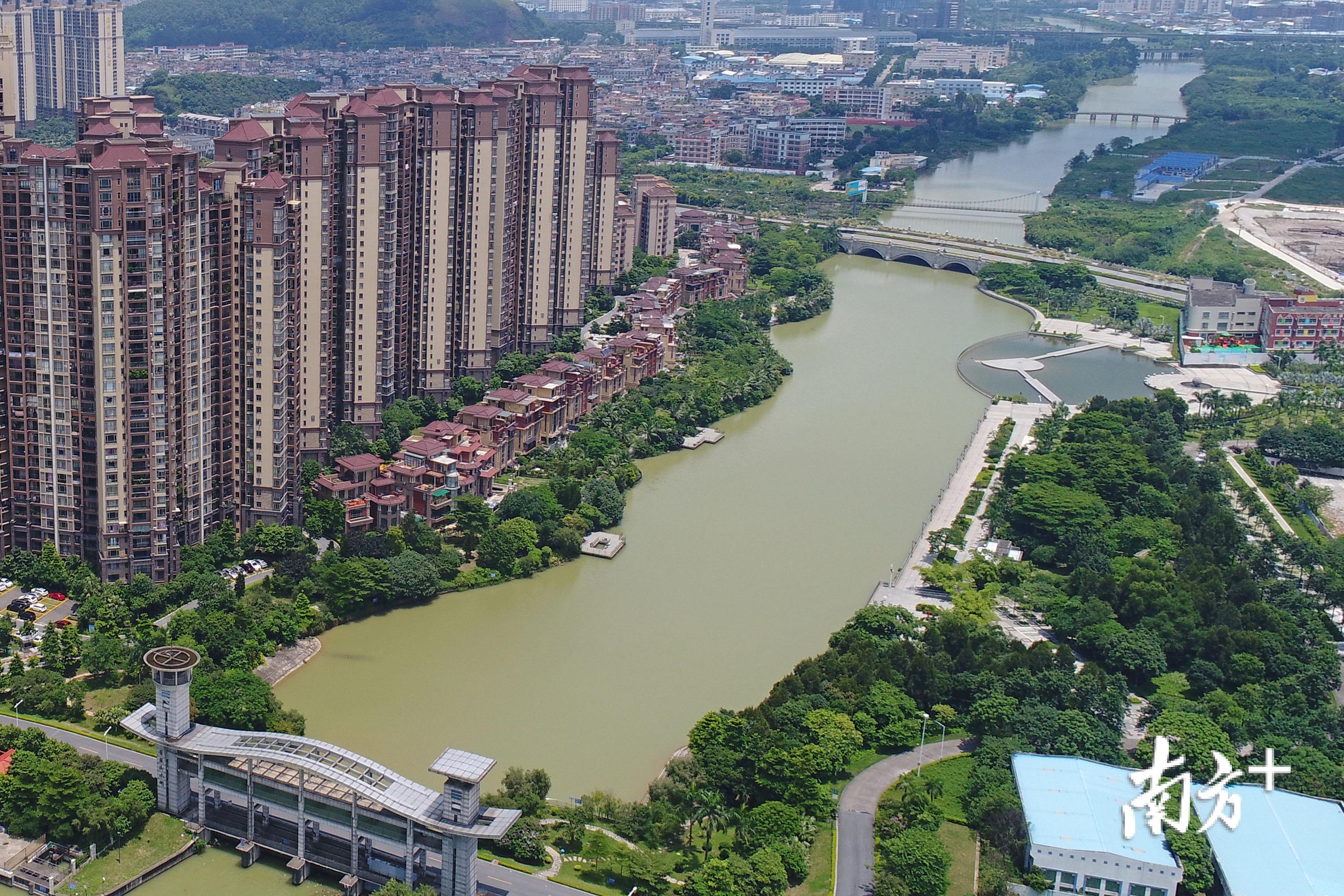 近10年来,顺德区租金涨幅达80%。 近10年来,顺德区租金涨幅达80%。