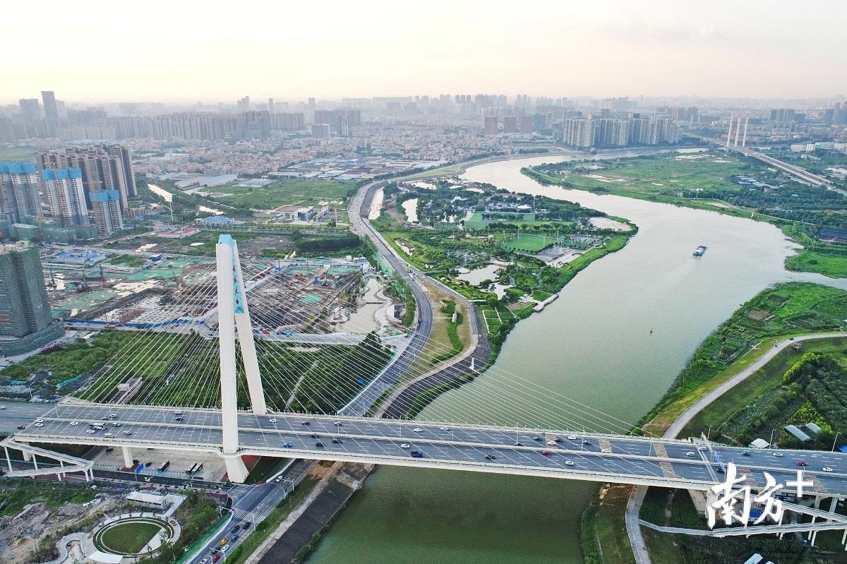 禅城奇槎、绿岛湖两大节点将紧抓三龙湾高端创新集聚区的平台建设优势，打造高端制造业创新中心和新兴产业创新中心。戴嘉信 摄