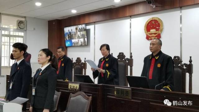 鹤山家具厂：传统与创新的交织篇章
