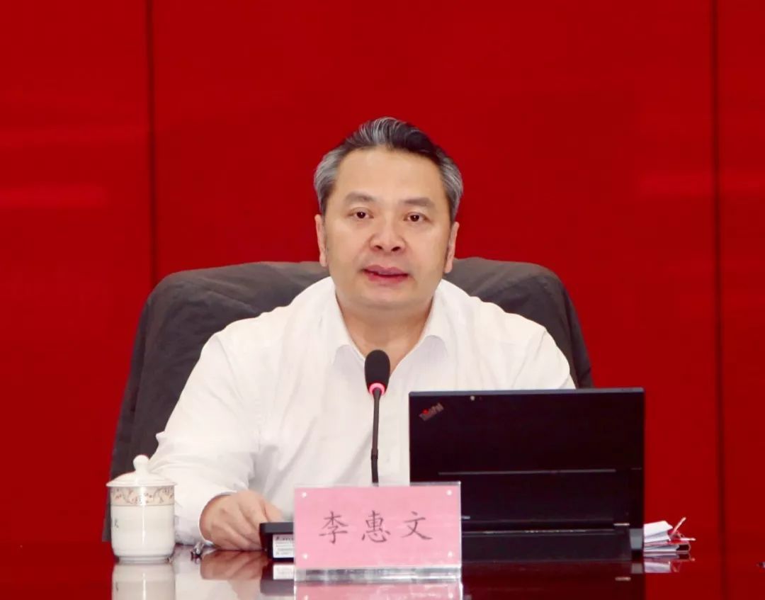 市委常委会召开会议传达贯彻省委十二届六次全会及江门市委十三届八次