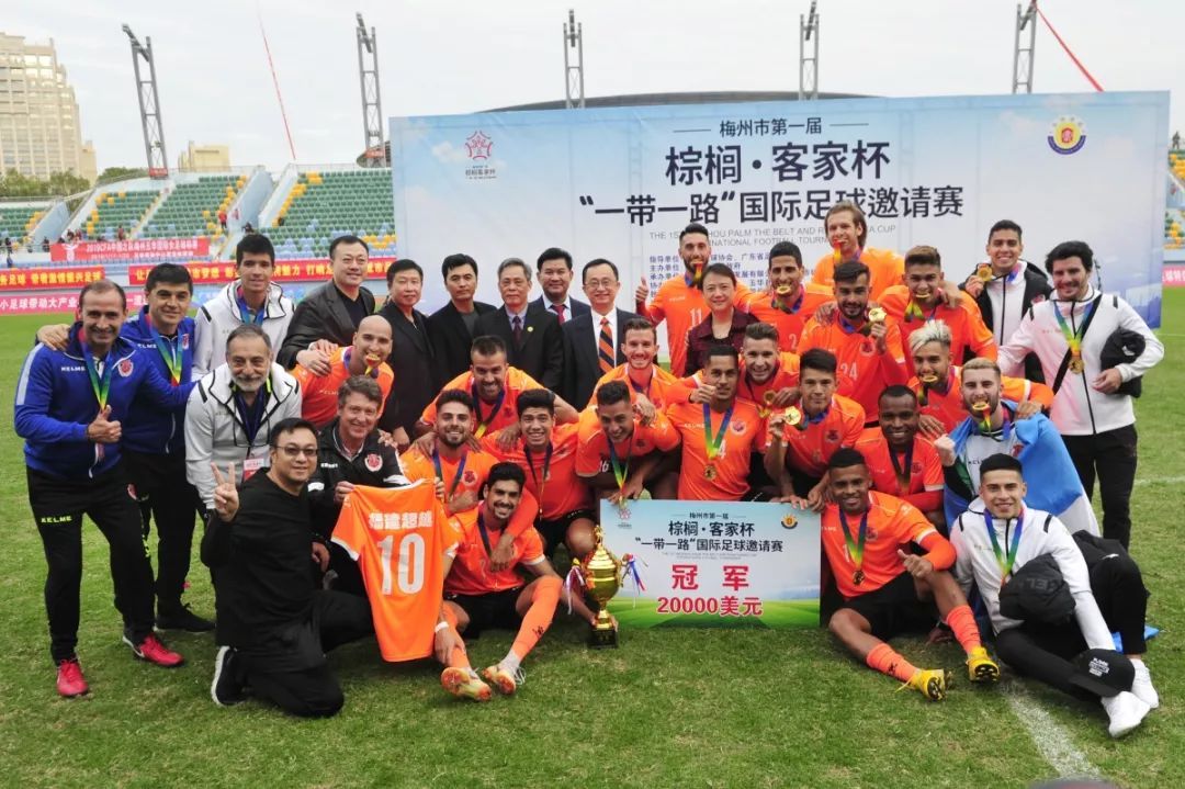 多宝体育- 多宝体育官方网站- 多宝体育APP下载 DUOBAO SPORTS被马拉多纳挤走的金球先生：阿兰·西蒙森与查尔顿俱乐部的闹剧