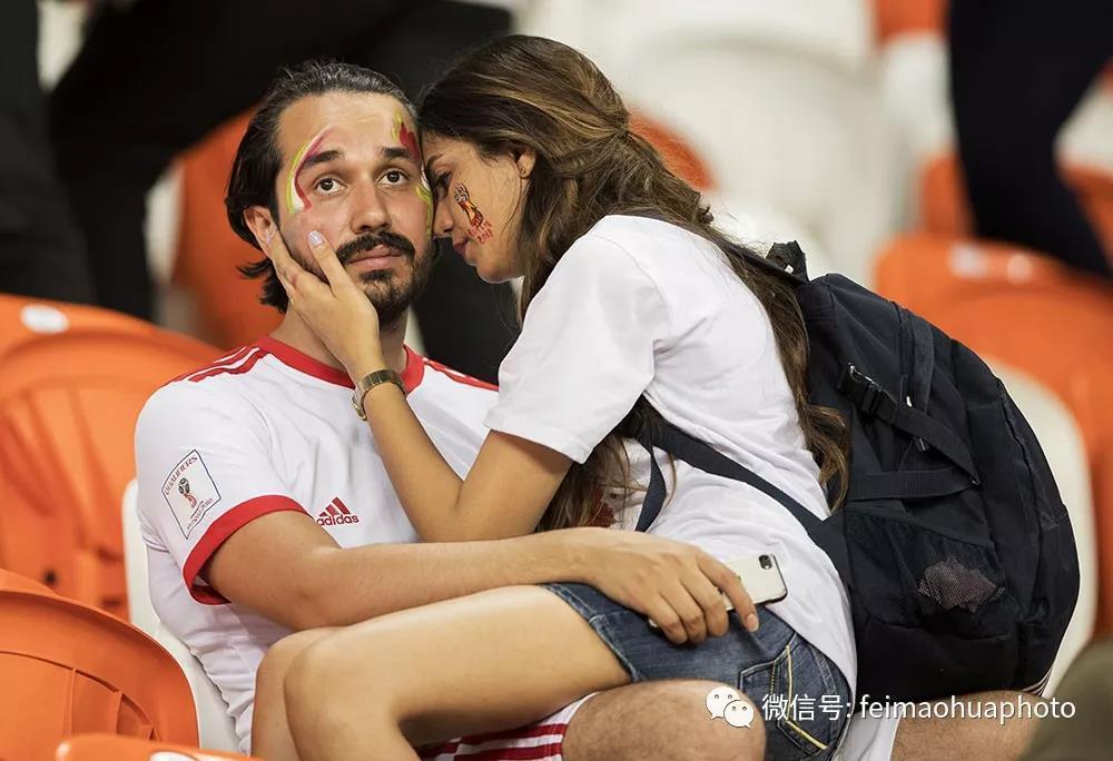 伊朗女球迷出现在了世界杯赛场看台上，她们向世界展示了我们不了解的伊朗。  