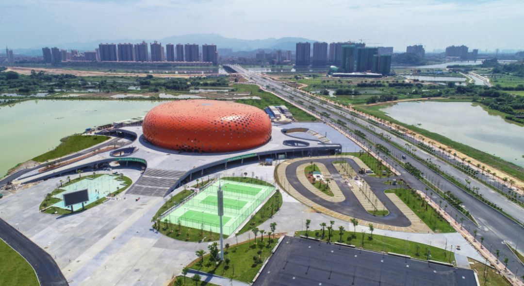 四会市体育中心顺利通过验收