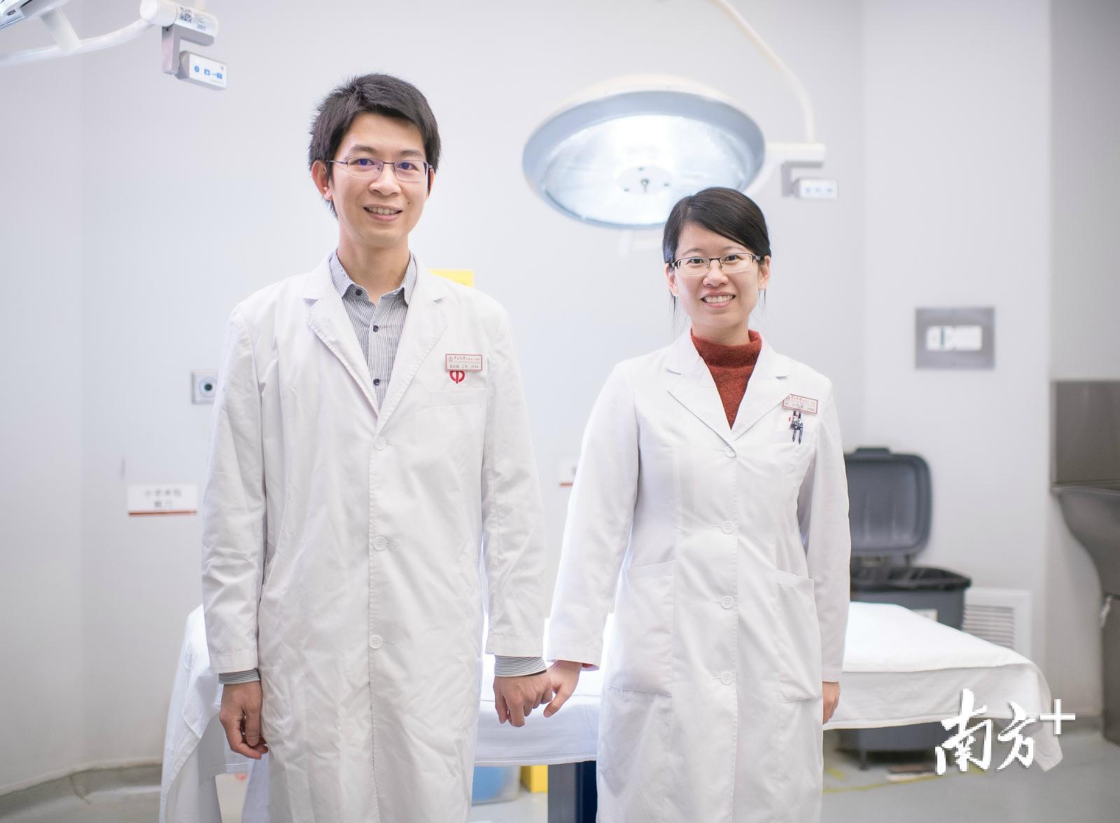 黄应雄和叶子。 黄应雄和叶子。