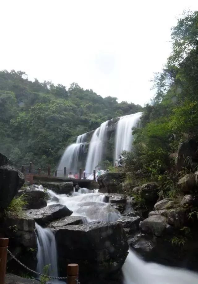 正月去哪旅游好(1月份适合去哪里旅游最好)