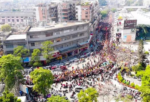 （2018年巡游盛况）