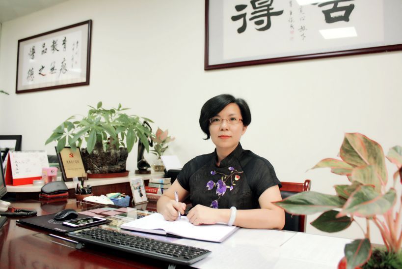 桂江三小校长李利娟