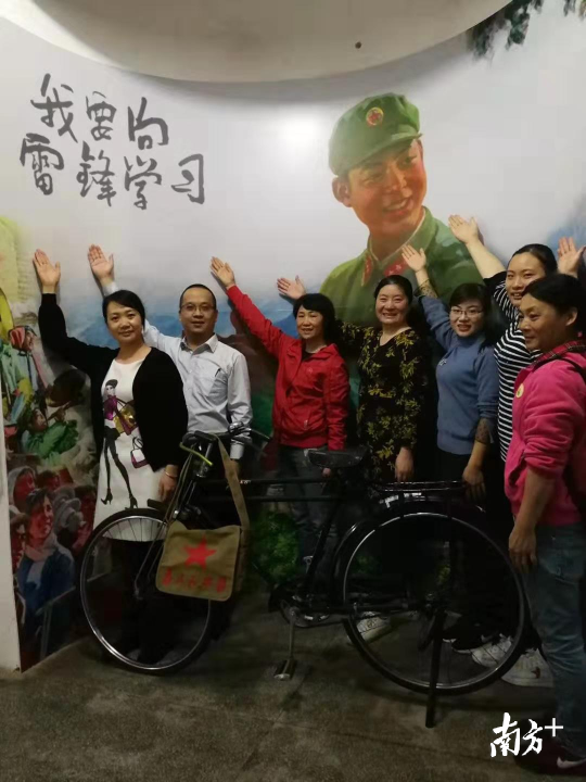 市民参观雷锋纪念馆。受访者供图。 市民参观雷锋纪念馆。受访者供图。