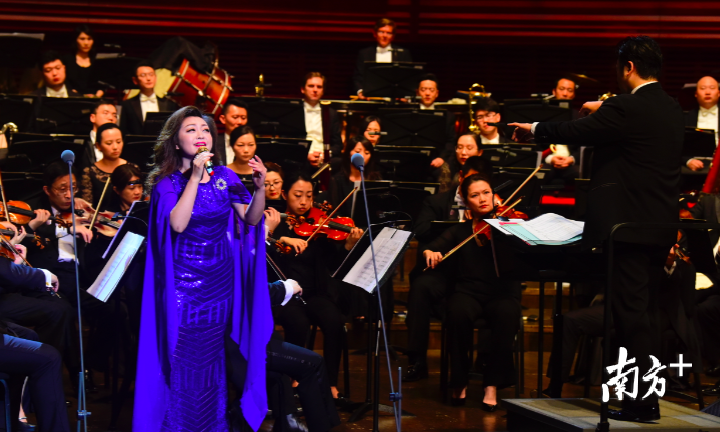 女声独唱《我梦想》