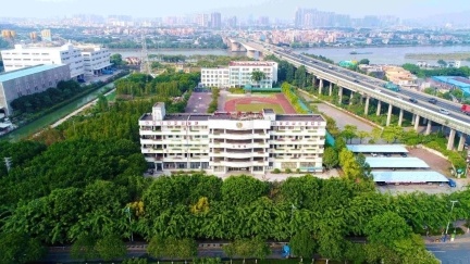 学校航拍 学校航拍