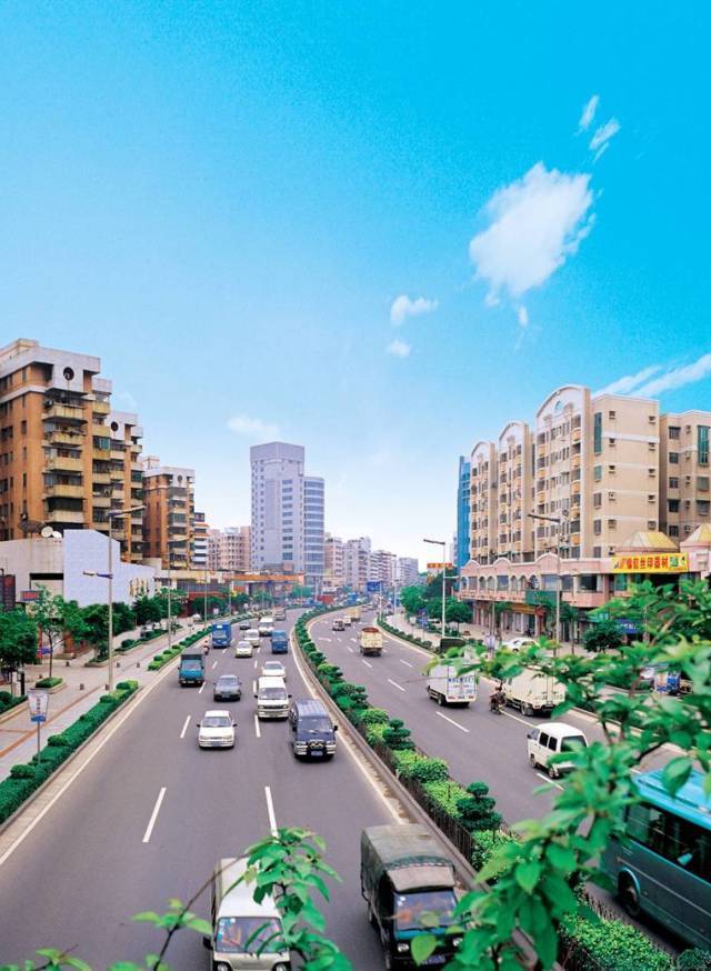 21世纪初的广佛路 21世纪初的广佛路