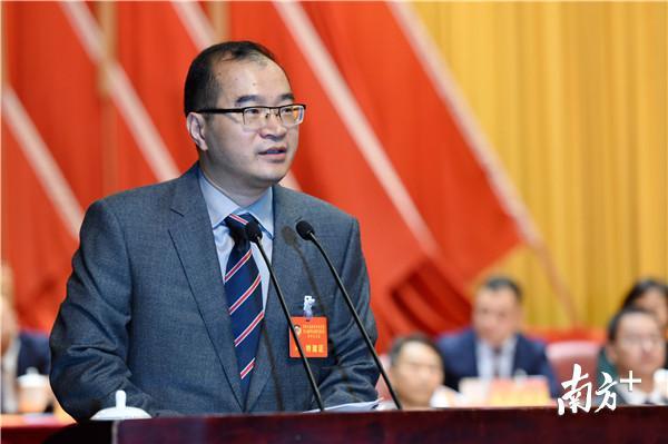 惠阳代区长翟伟锋回应政协委员未来3年将增15万个公办学位