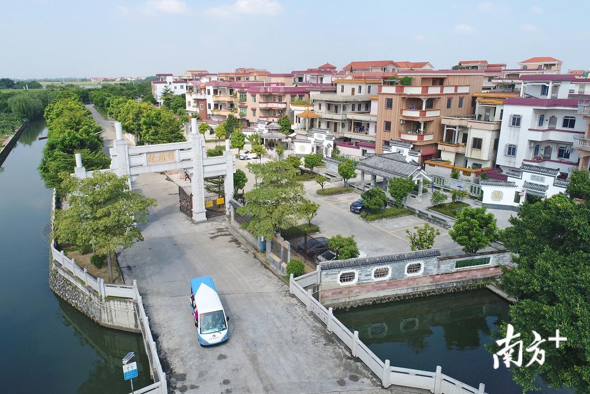 环境优美的南庄紫南村。 戴嘉信 摄