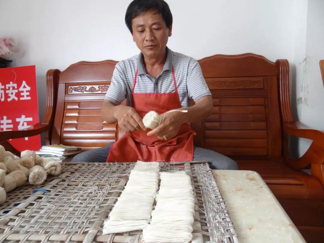 德信娱乐石林美食篇｜作为一个合格的吃货必须囊入怀中！