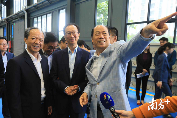 顺德区委书记郭文海代表佛山市委市政府,顺德区委区政府对香港企业