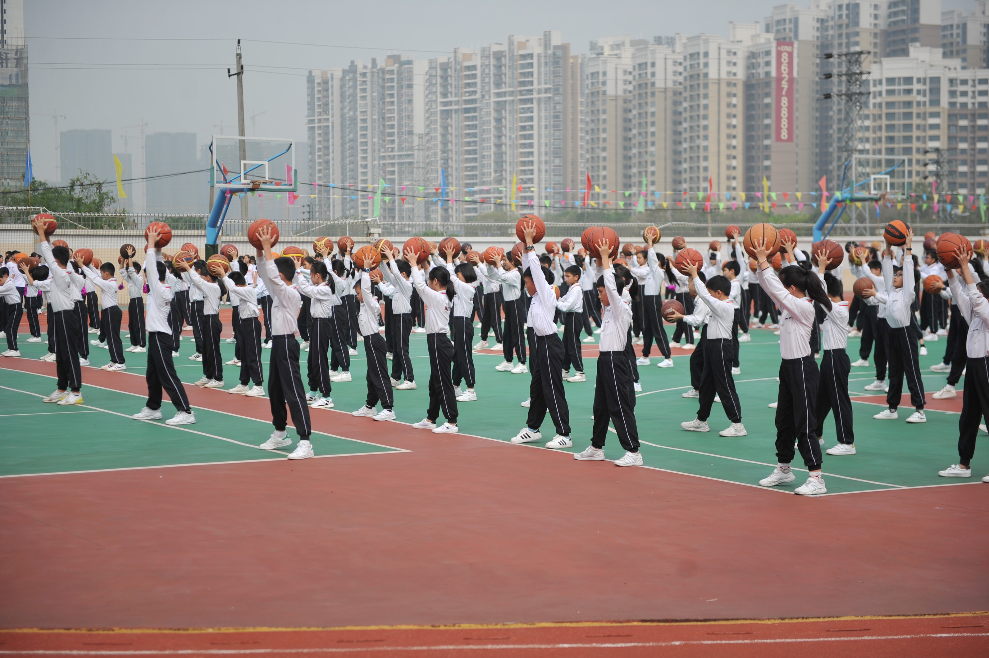 视频 美图丨精彩!中山博文学校开放日,孩子们花样秀才艺