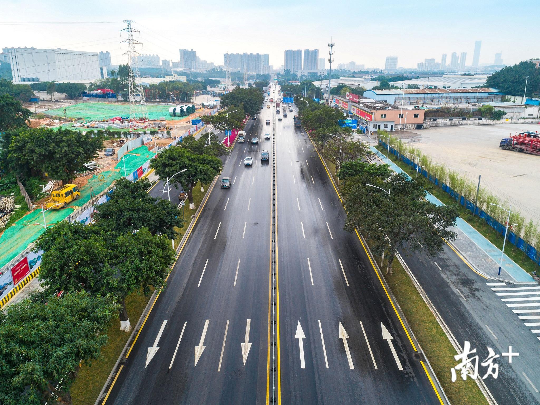 收储低效用地、拆除“散乱污”场所后的丰乐北路段。 收储低效用地、拆除“散乱污”场所后的丰乐北路段。