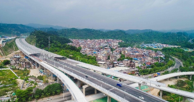 广州萝岗互通立交4月23日开通 凤凰山隧道项目将全线通车