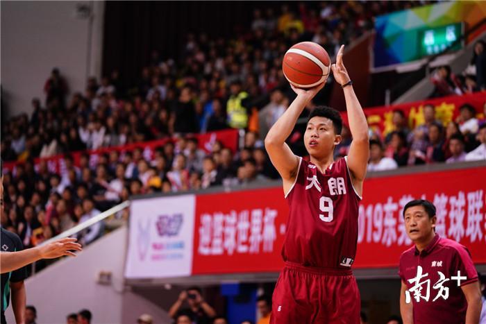 视频卫冕成功南城主场力克大朗夺得东莞市篮球联赛三连冠