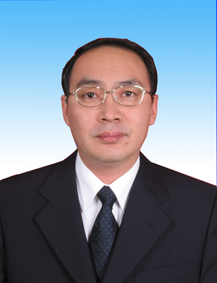 省委决定李雅林同志任潮州市委书记