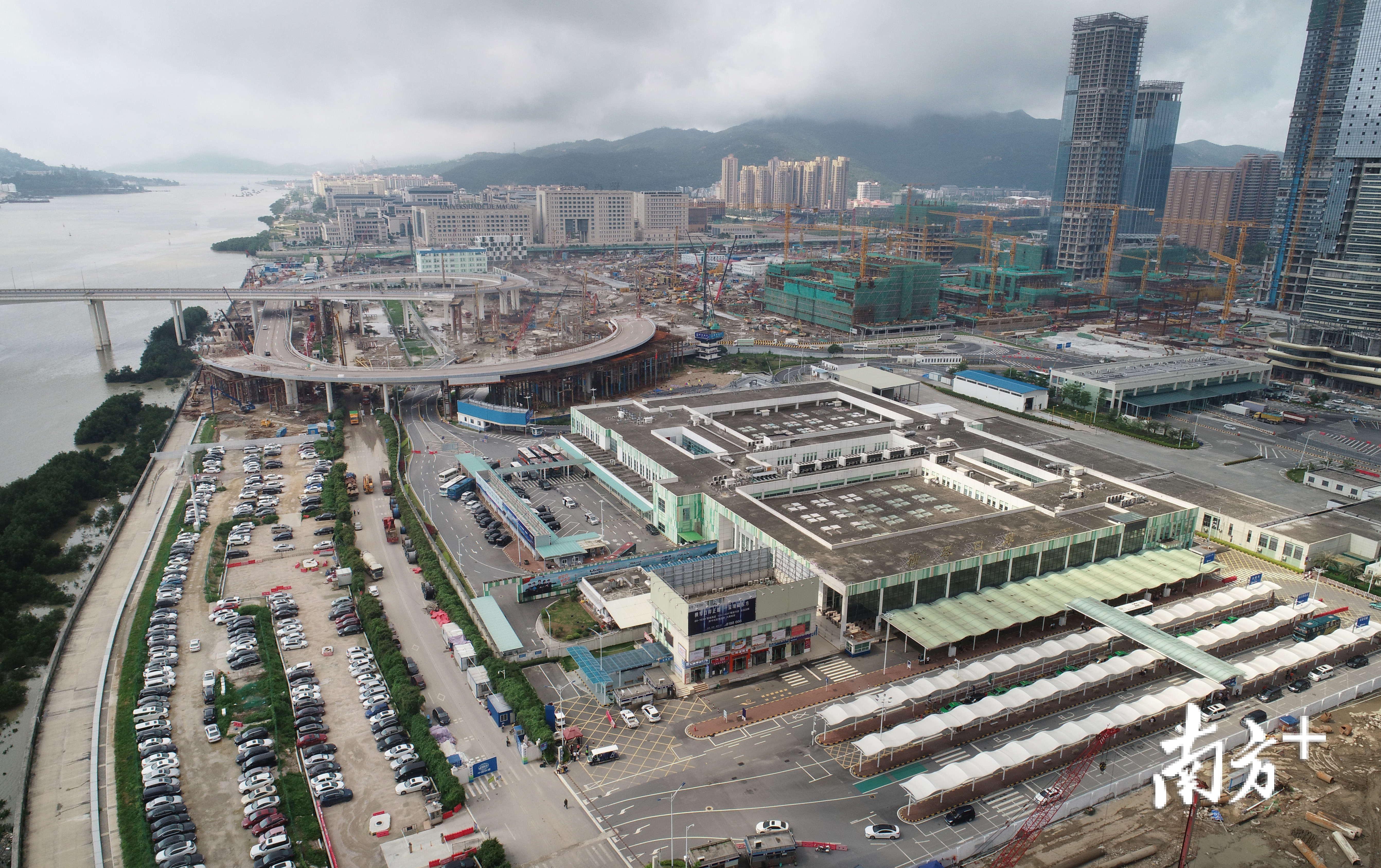 新的横琴口岸项目正在加快建设。关铭荣 摄
