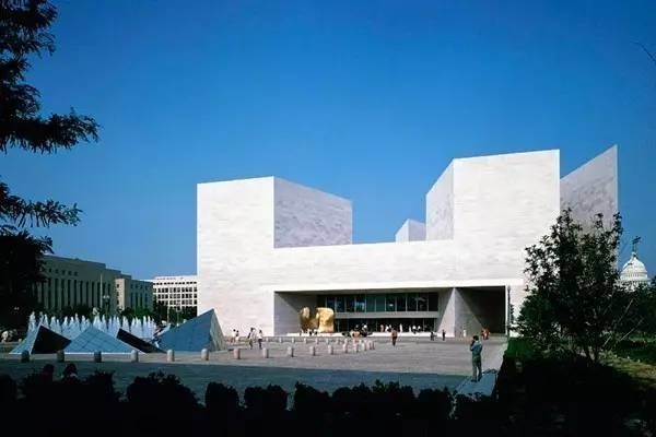 国家美术馆东馆。