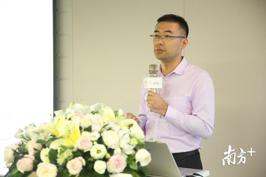 仙乐健康董事长办公室杨春雨。