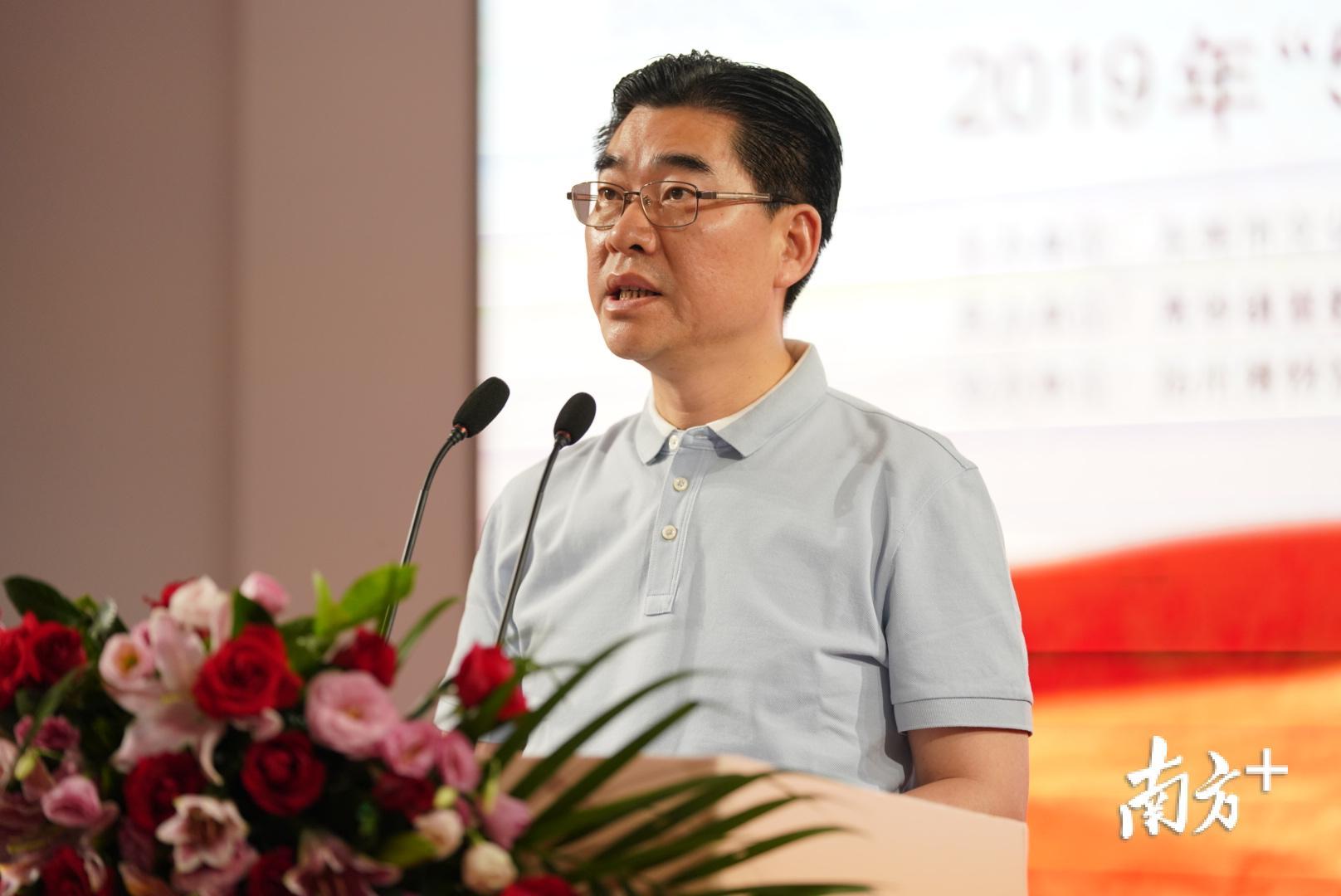 高埗镇党委书记严继宗代表主会场镇街讲话 高埗镇党委书记严继宗代表主会场镇街讲话