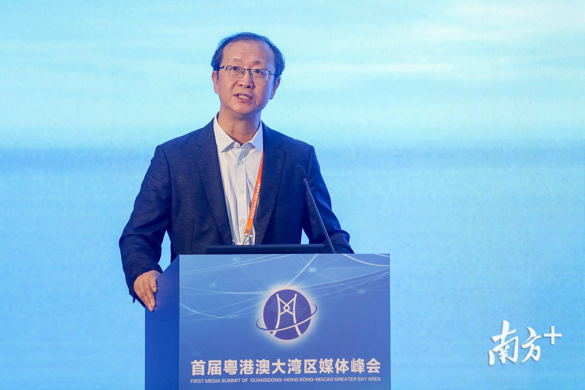 澳门科技大学电影学院院长、清华大学新闻与传播学院教授尹鸿 澳门科技大学电影学院院长、清华大学新闻与传播学院教授尹鸿