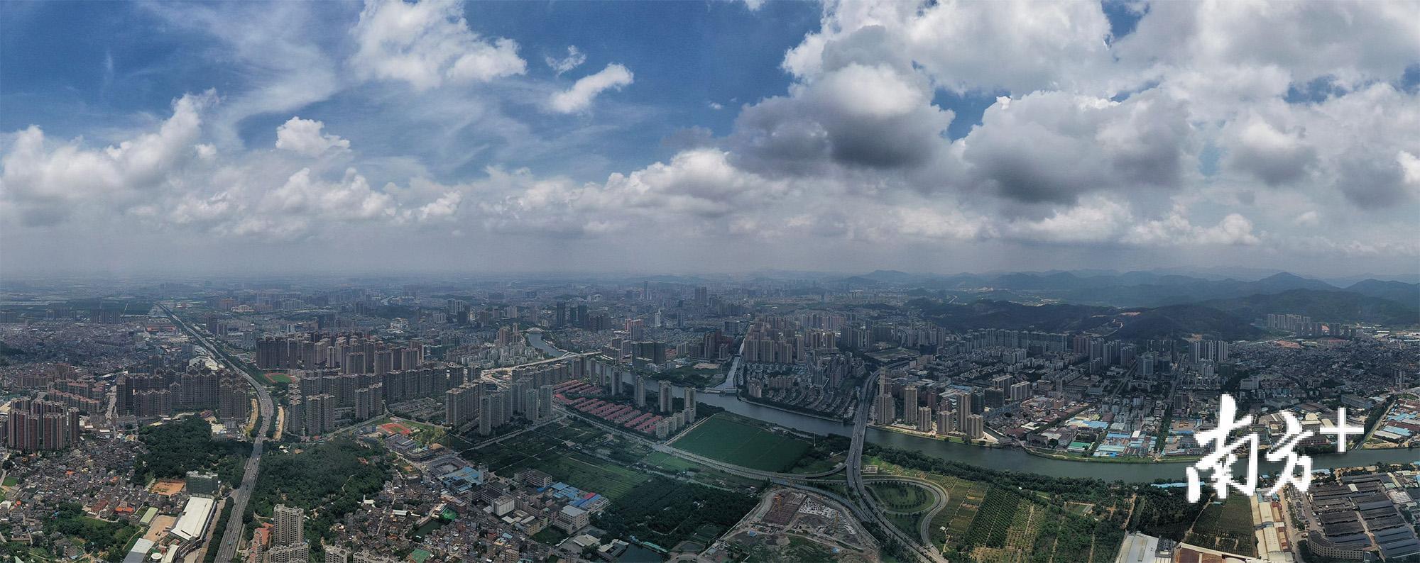 5月16日,艳阳照耀下的中山城区全貌。梁嘉俊 摄 5月16日,艳阳照耀下的中山城区全貌。梁嘉俊 摄