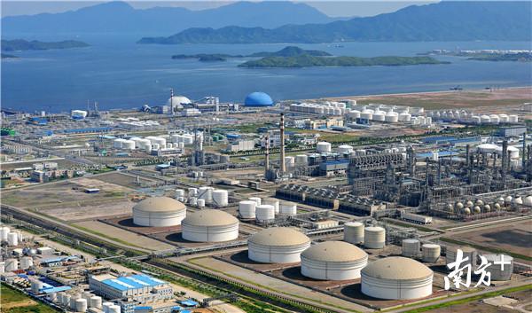 大亚湾石化区。王昌辉 摄